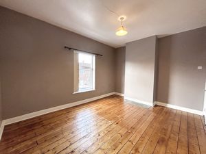 Photo 6- click for photo gallery